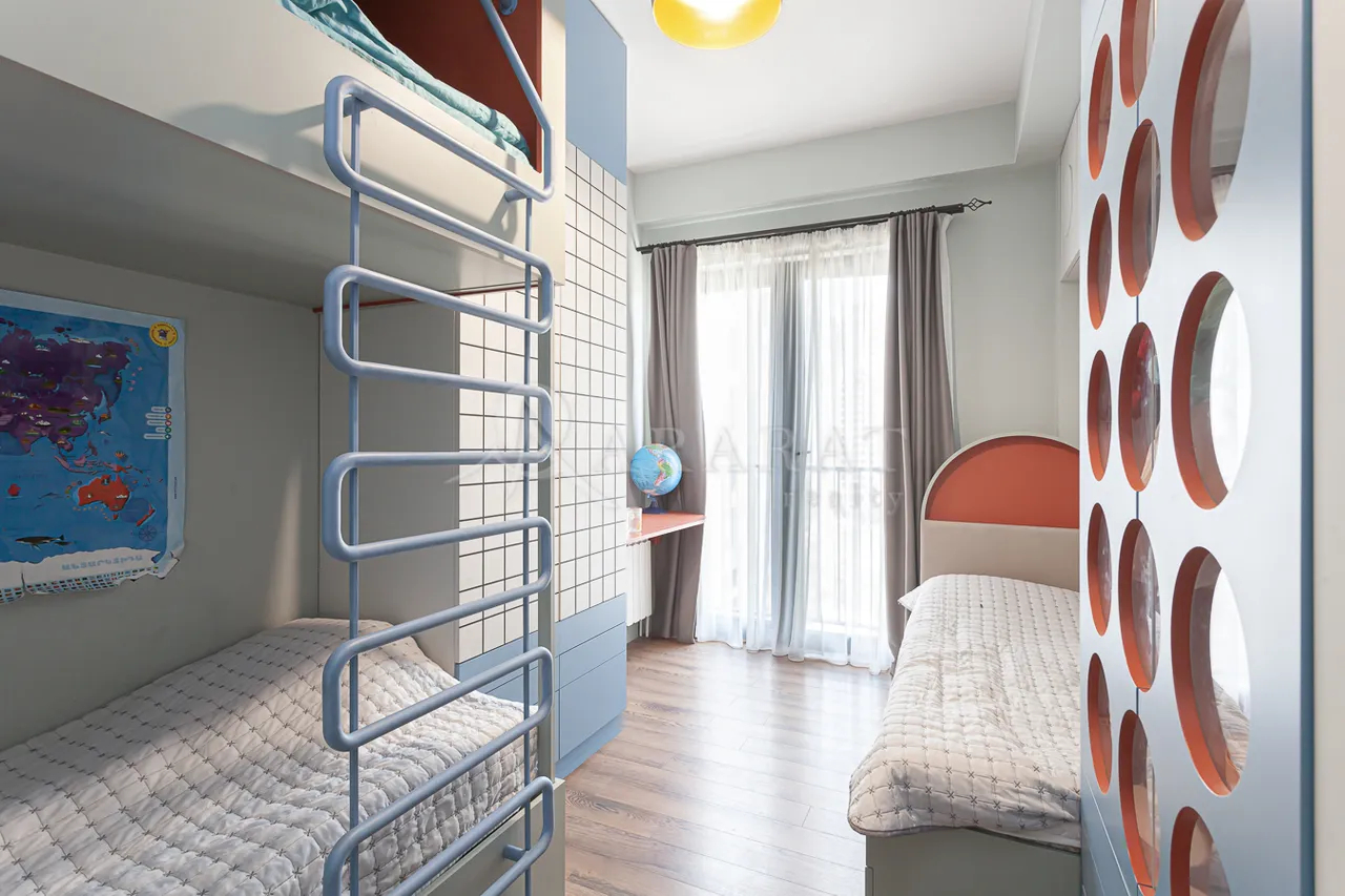 4 bedroom apartment for sale Davtashen 1 district, Dawtaschen Yerevan, 157366