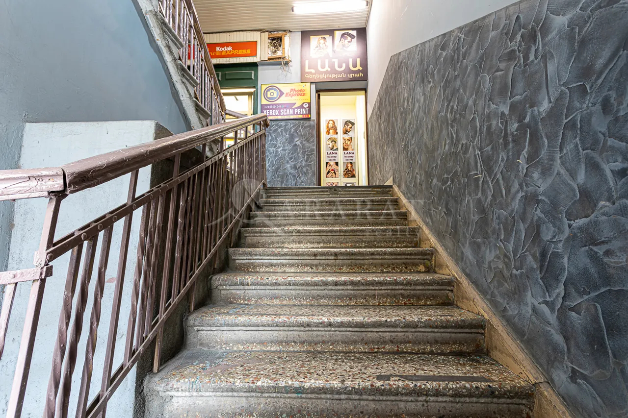 Commercial property for sale Mashtots Ave, Center Yerevan, 157989
