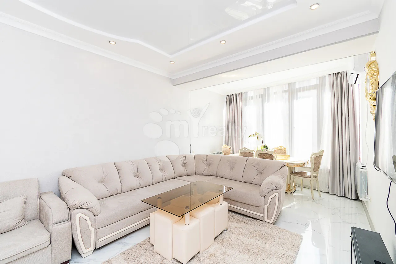 2 bedroom apartment for rent Buzand St, Center Yerevan, 159400
