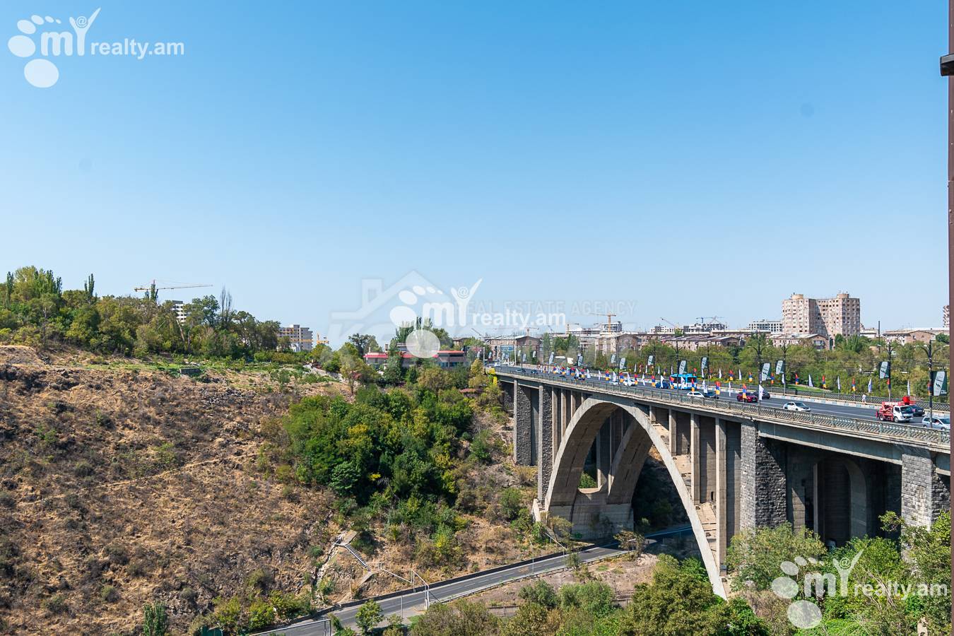 Купить 3 комнатную квартиру Киевян ул, Арабкир Ереван, 128631