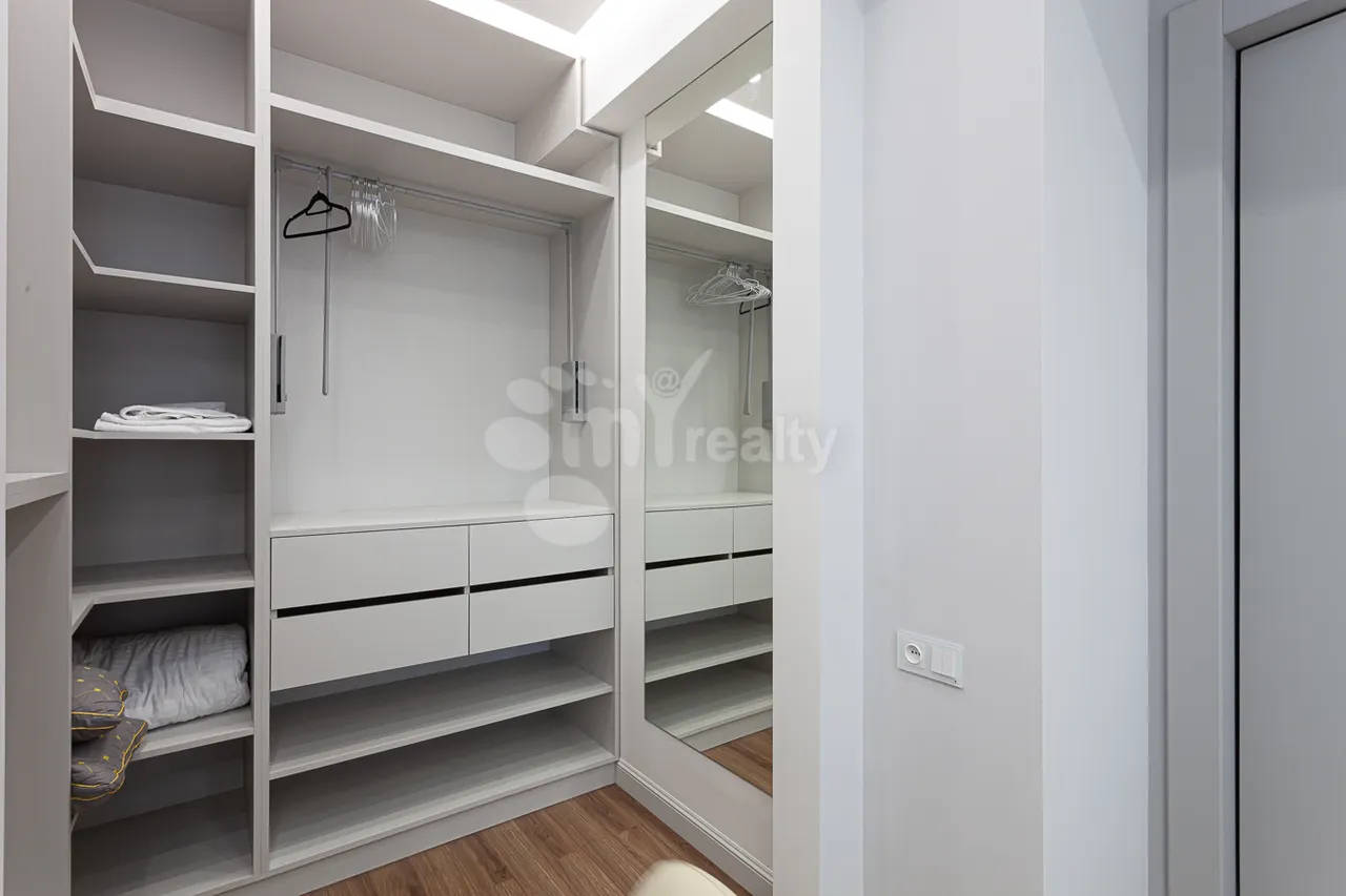 2 bedroom apartment for rent Antarayin, G.Emin St, Center Yerevan, 160244