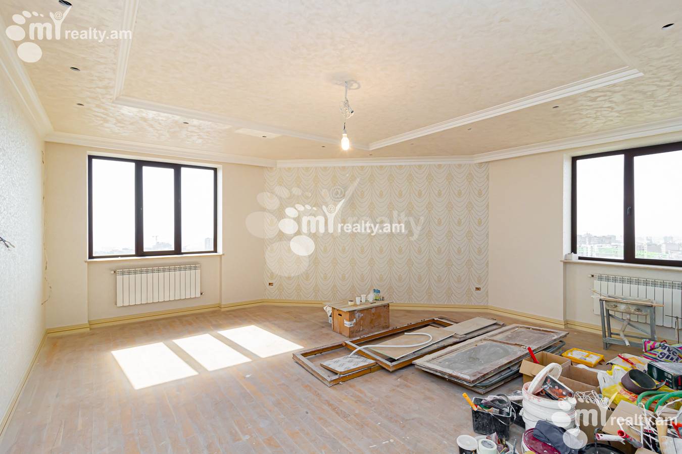 Купить 3 комнатную квартиру Айрик Мурадян улица, Арабкир Ереван, 153371