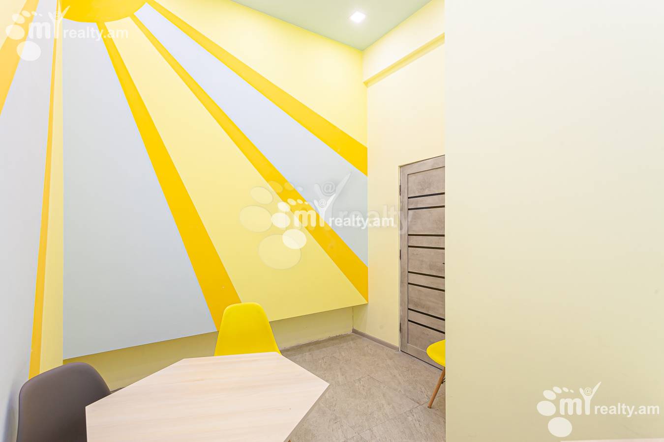 Снять коммерческoе помещение Аргишти ул, Центр Ереван, 150417