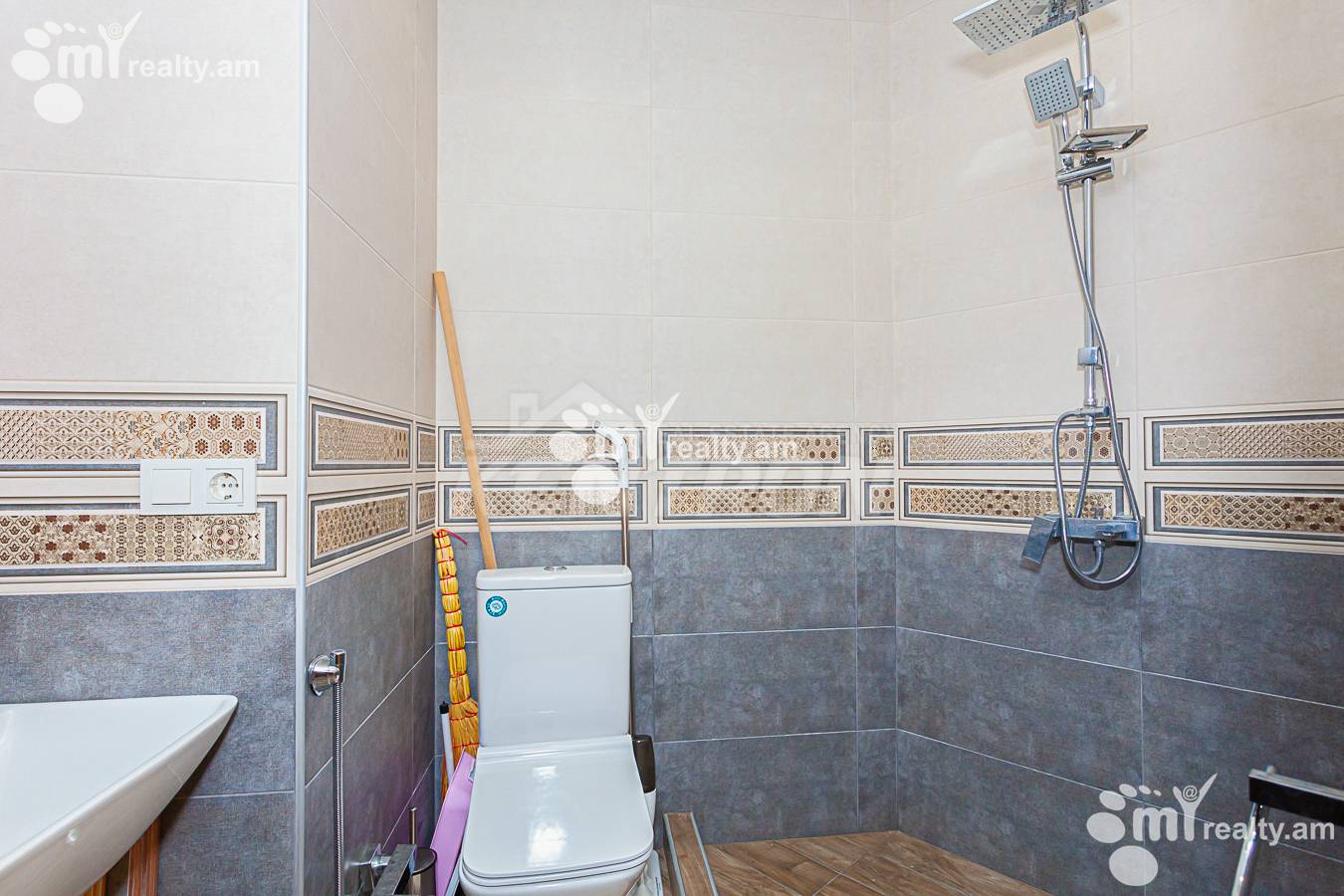 Купить 3 комнатную квартиру Киевян ул, Арабкир Ереван, 128631