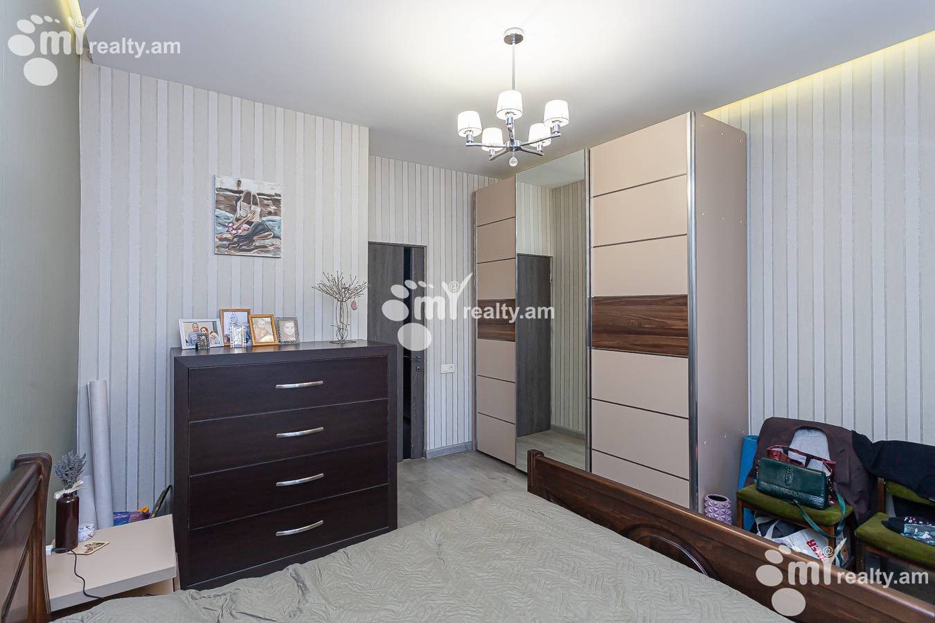 3 սենյականոց բնակարան  Կոմիտասի պող, Արաբկիր Երևան, 154007