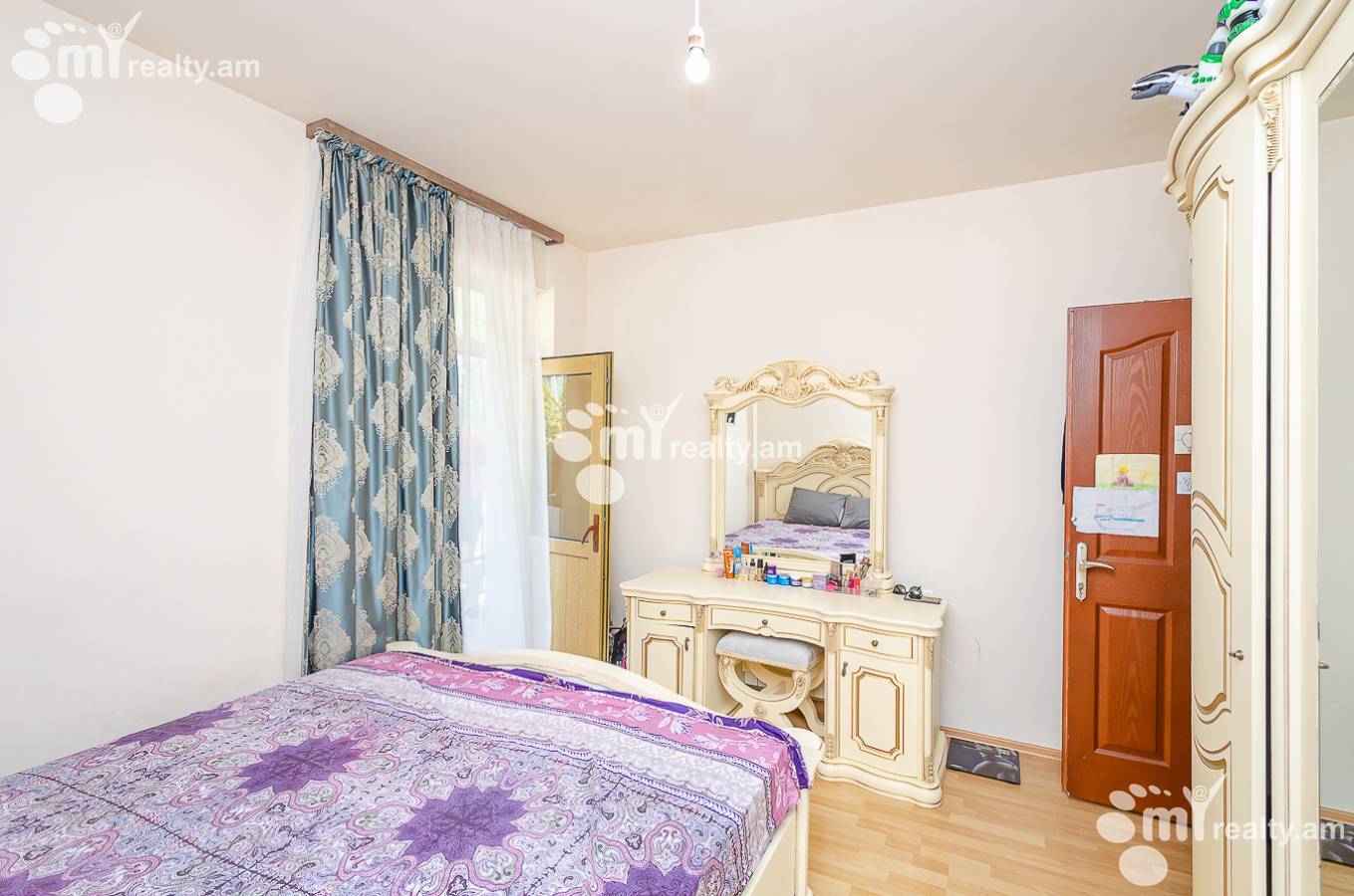 3 bedroom apartment for sale محله 1 دزور, داوتاشِن ایروان, 153104