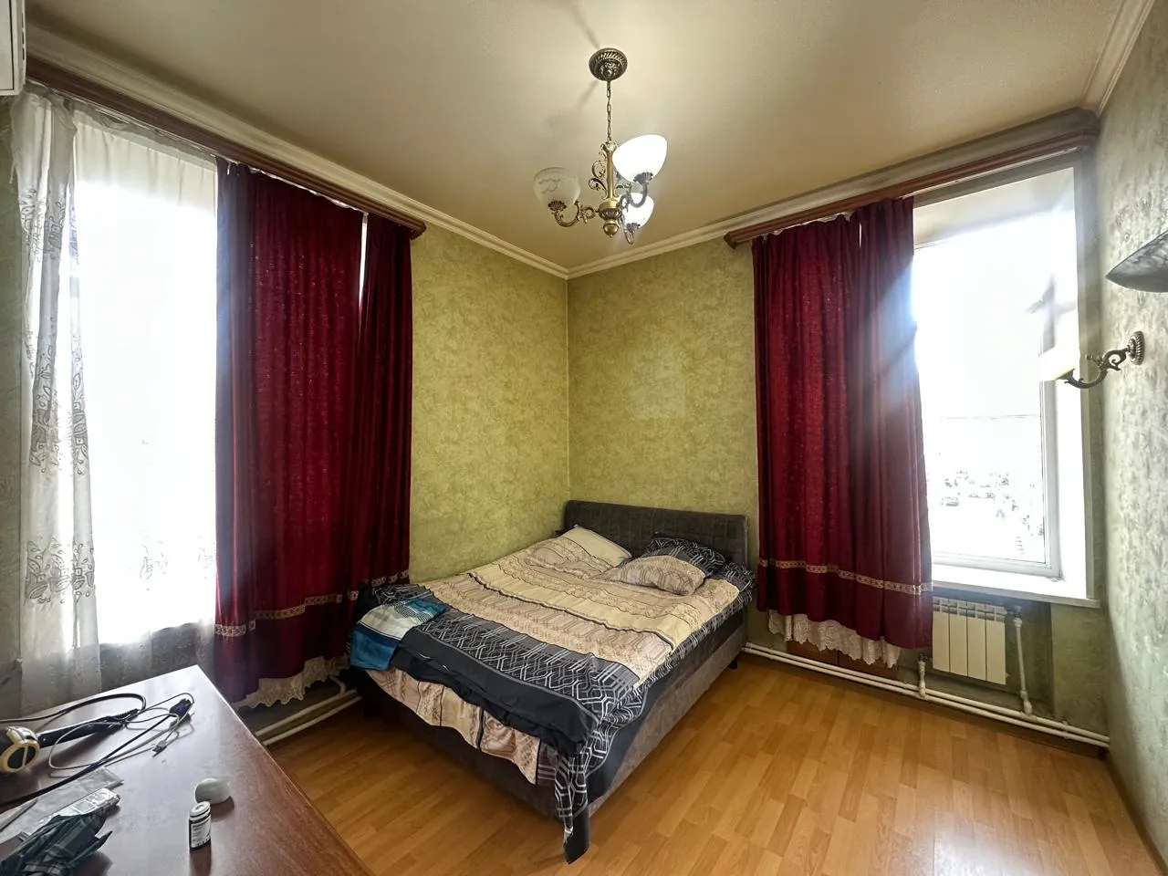 3 սենյականոց բնակարան  Աբովյան փող, Կենտրոն Երևան, 159901