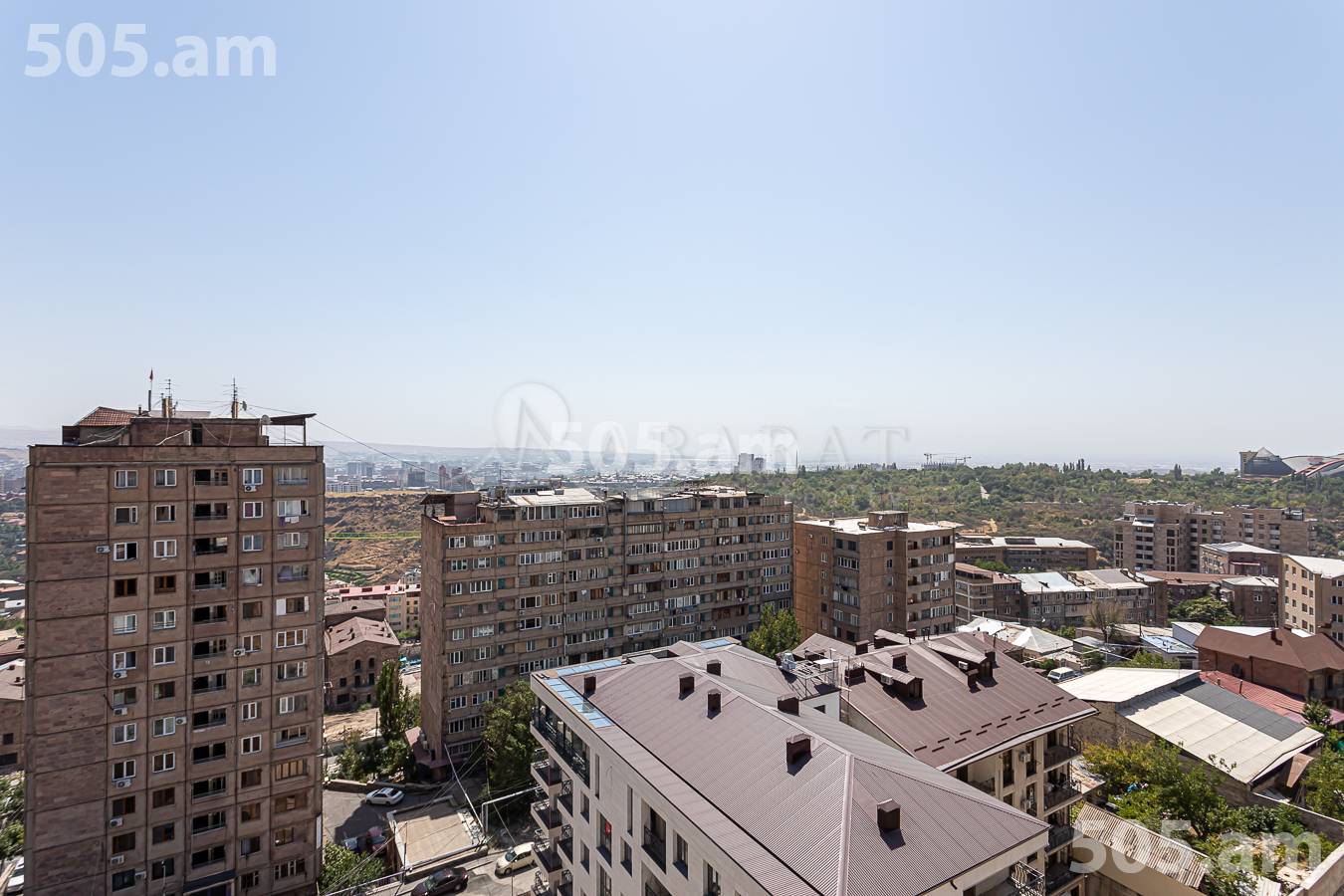 3 bedroom apartment for sale (خیابان باقرامیان (کِنترون, مرکز شهر ایروان, 156525