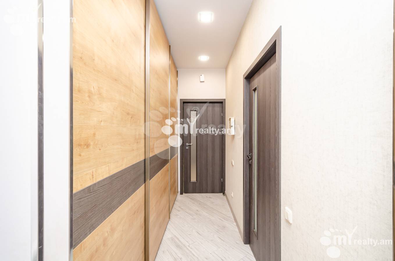 4 bedroom apartment for sale N. Zaryan St, Arabkir Yerevan, 152096