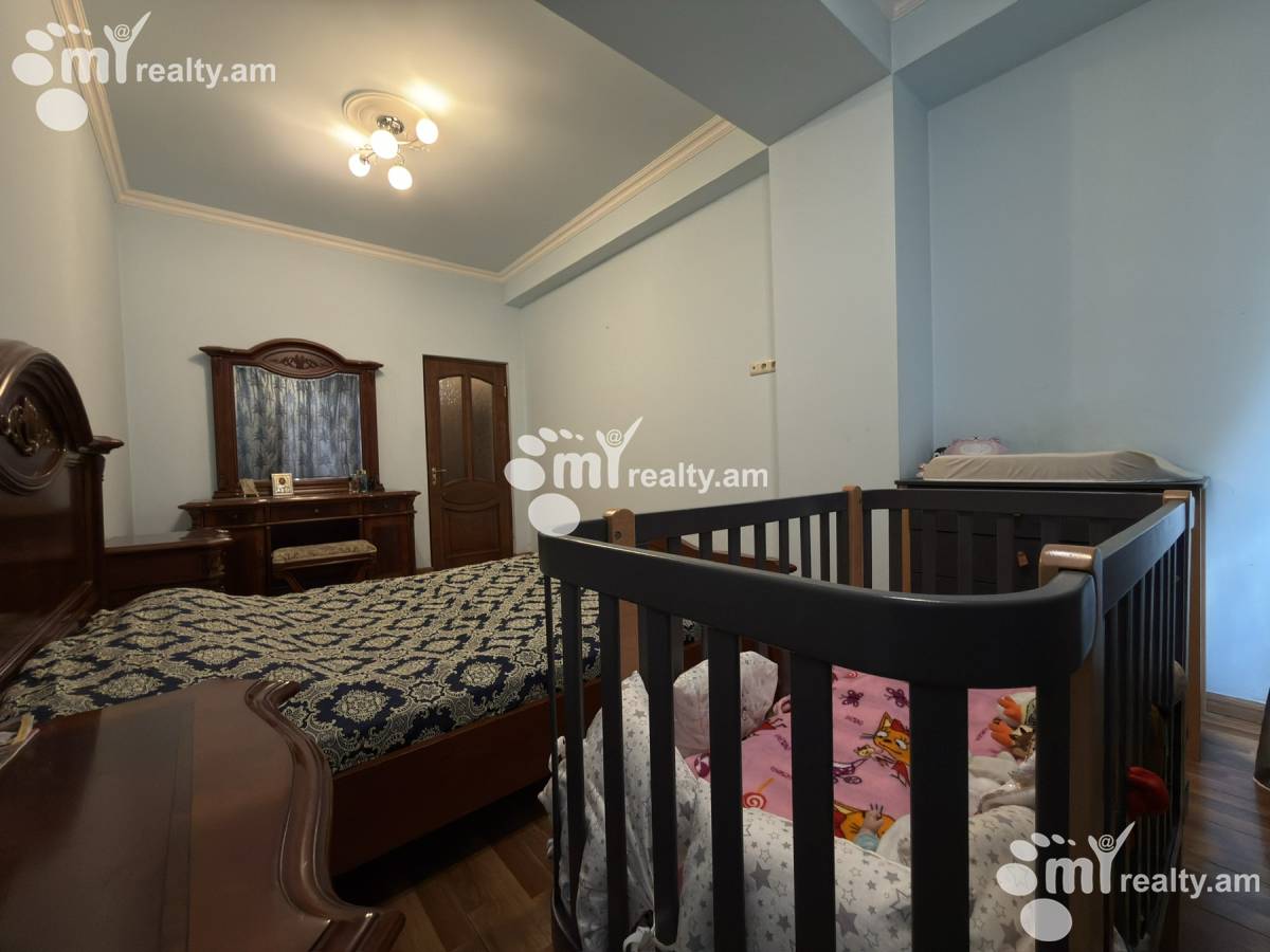 3 bedroom apartment for sale Hr.Kochar St, Arabkir Yerevan, 159869