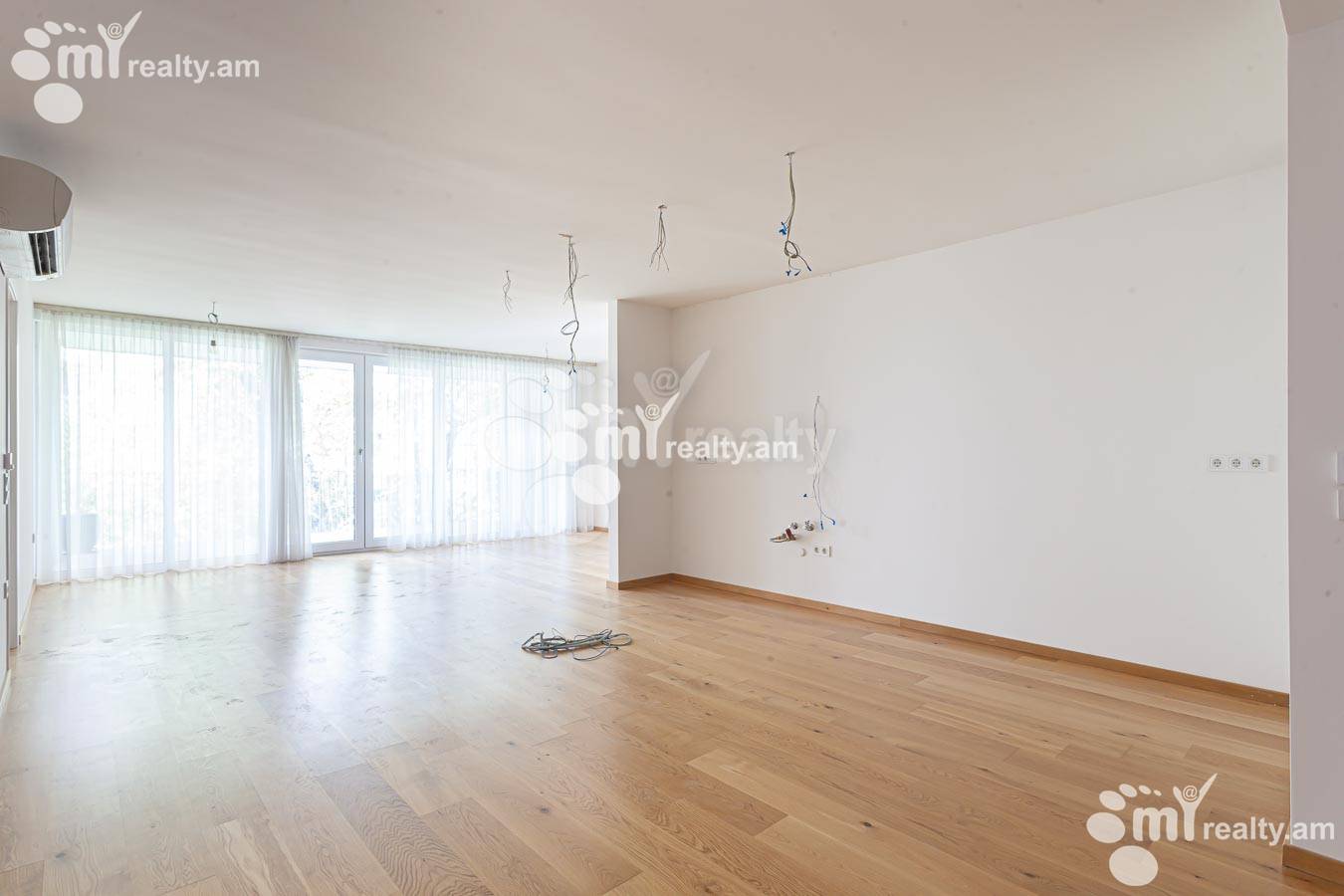 5 bedroom apartment for sale خیابان مامیکونیانتس کوچه, عربگیر ایروان, 155378