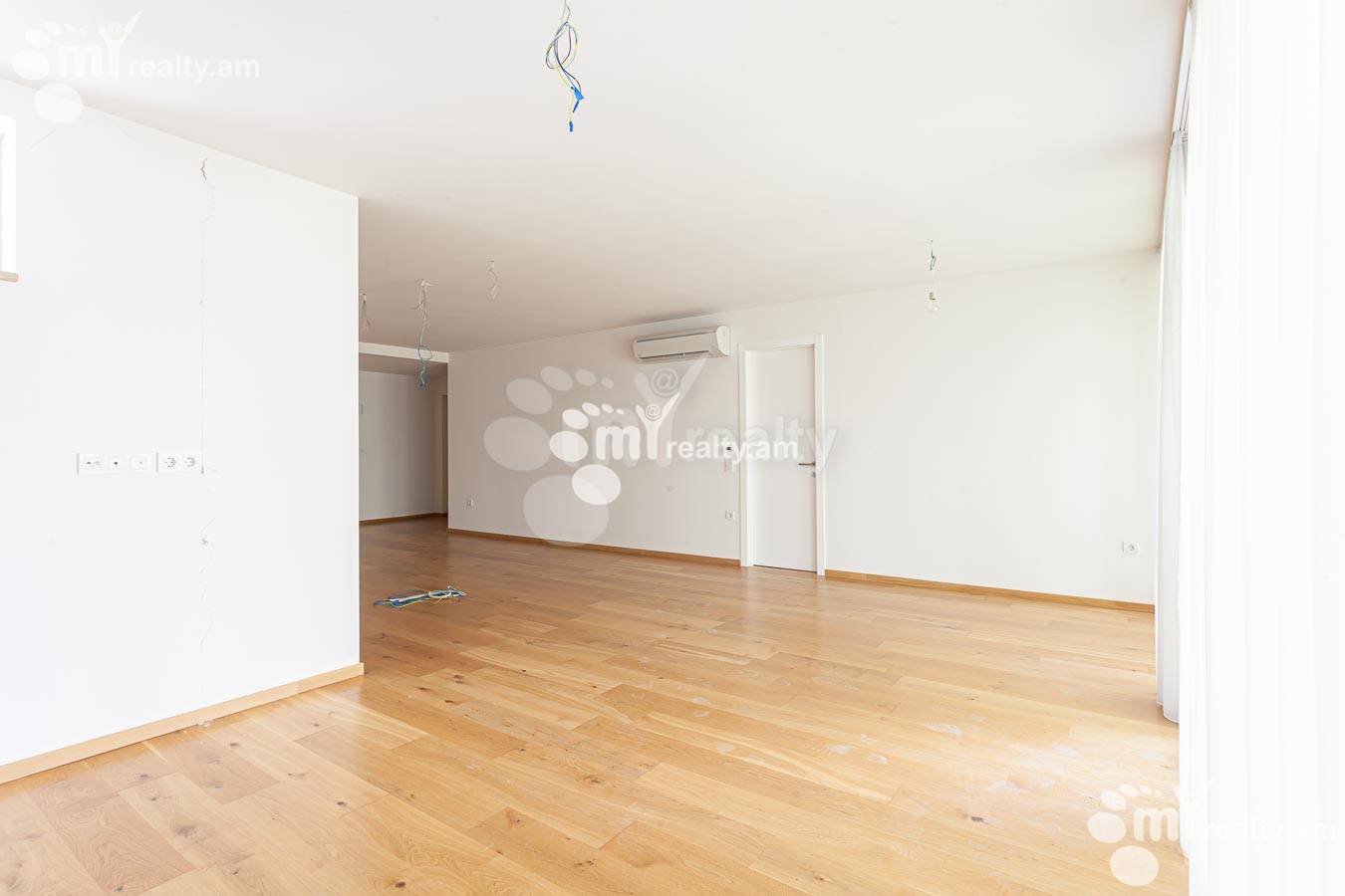 5 bedroom apartment for sale خیابان مامیکونیانتس کوچه, عربگیر ایروان, 155378