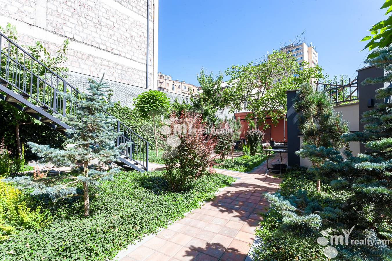 House for sale Fizkulturnikner St, Center Yerevan, 155757