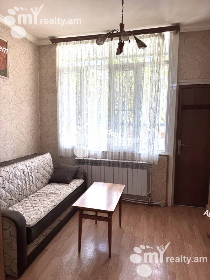 3 սենյականոց բնակարան վարձով Դ. Դեմիրճյան փող, Կենտրոն Երևան, 156756