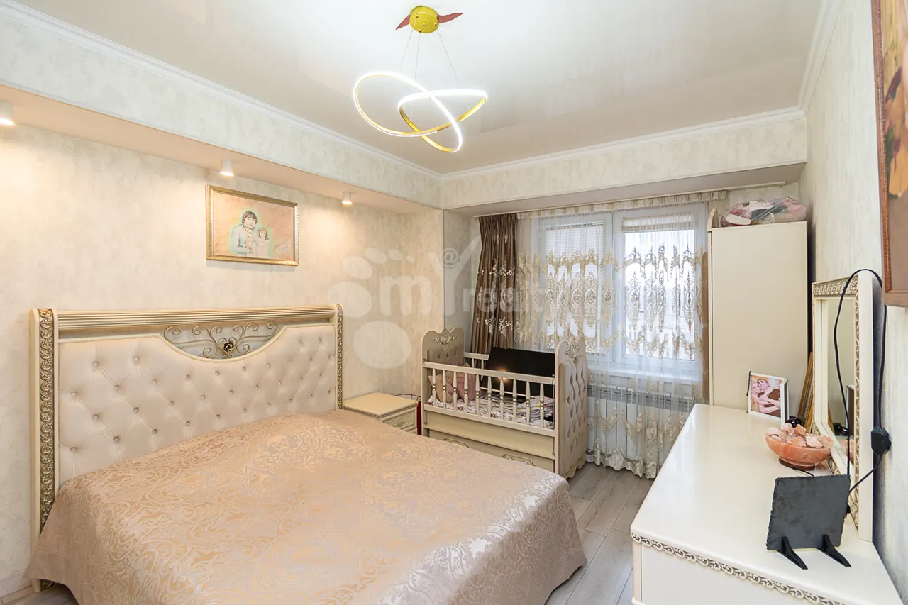 3 bedroom apartment for sale A. Avetisyan St, Arabkir Yerevan, 161276
