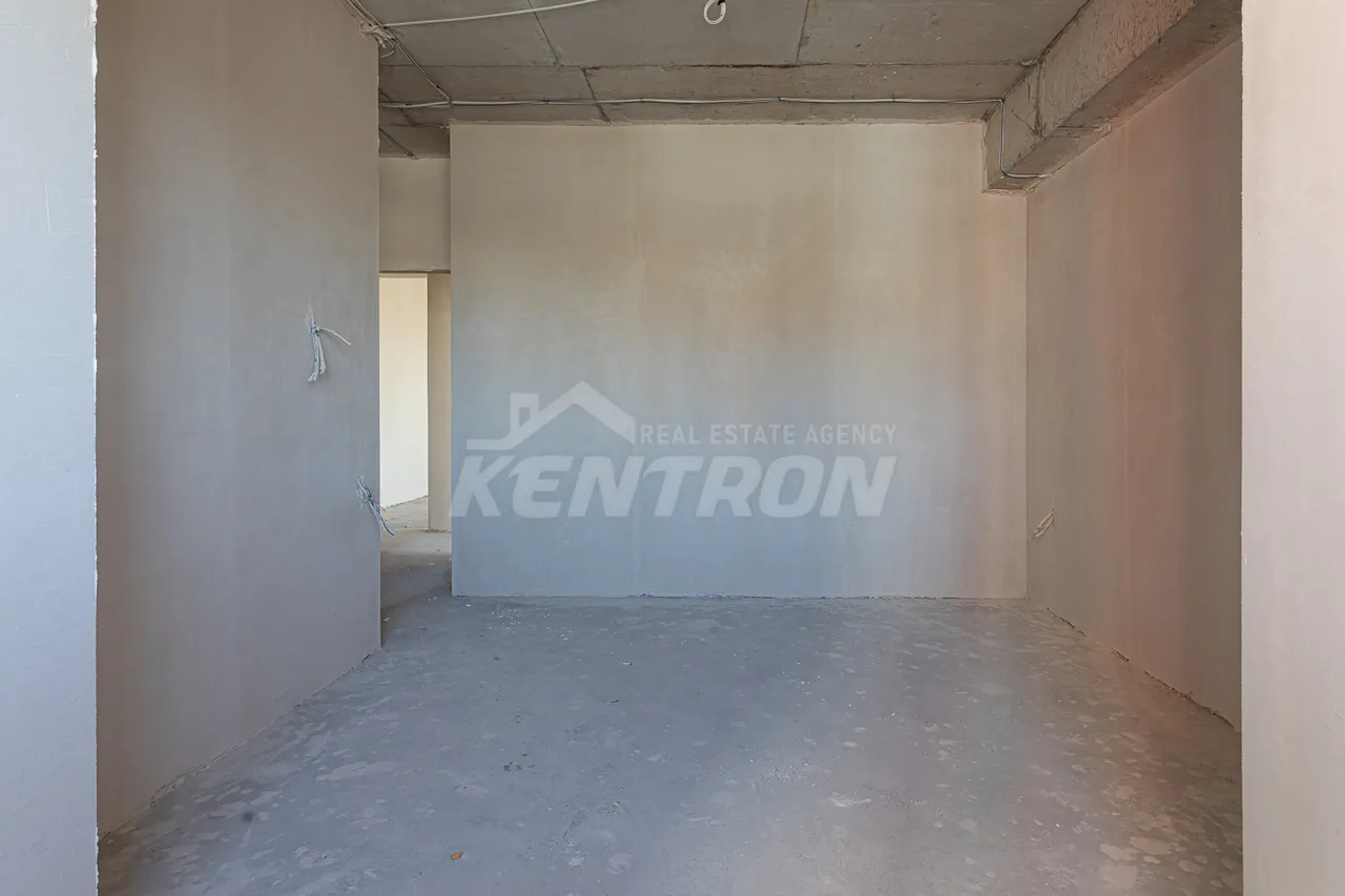 4 bedroom apartment for sale Emineski St, Kanaqer-Zeytun Yerevan, 157243