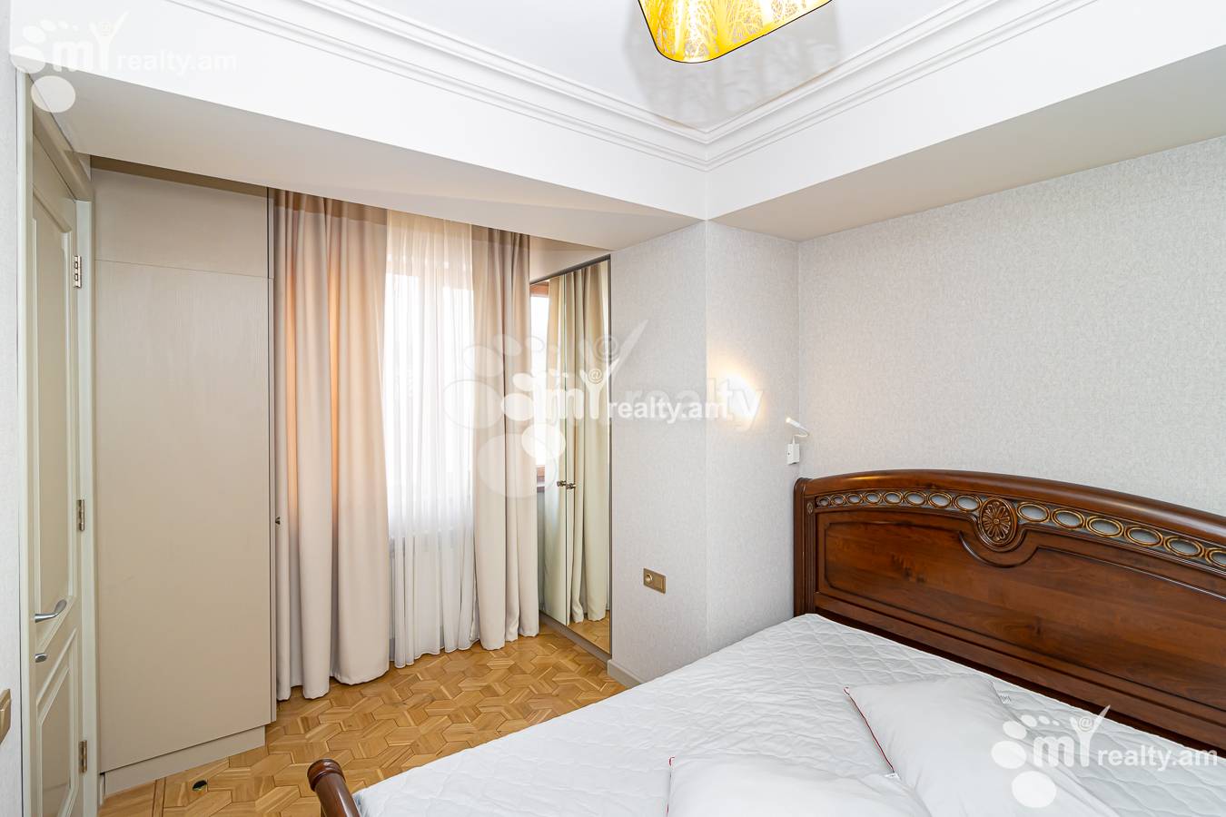 3 bedroom apartment for sale Aghayan St, Center Yerevan, 145542