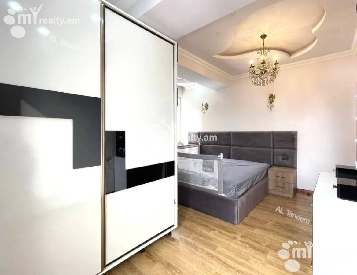 4 bedroom apartment for rent Pushkin St, Center Yerevan, 140285