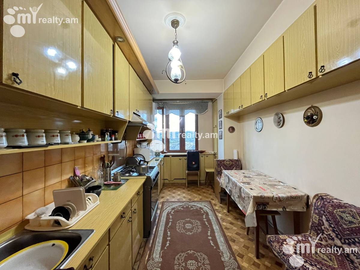3 bedroom apartment for sale خیابان هاکوبیان, عربگیر ایروان, 159158