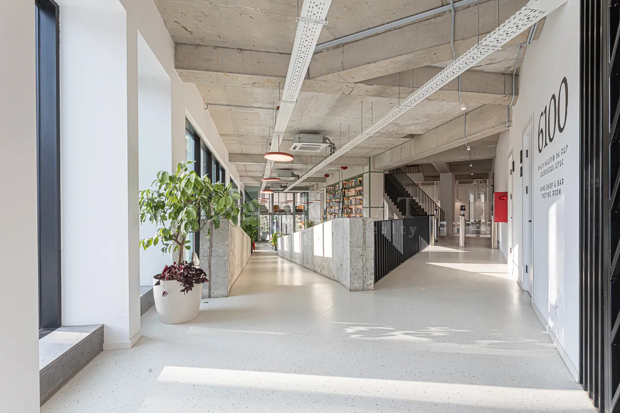 Снять коммерческoе помещение Джрвеж, Джрвеж Котайк, 158120