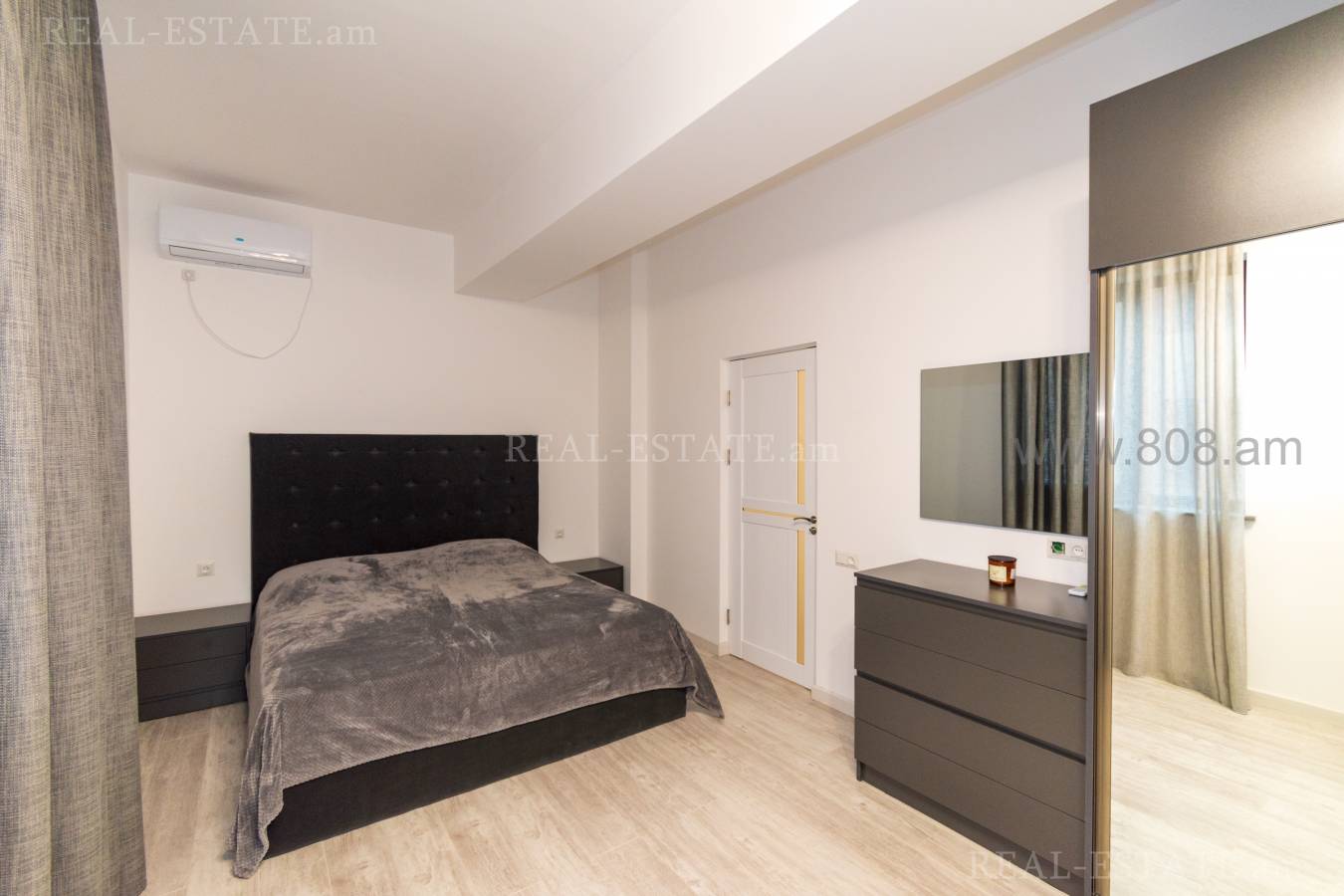 4 սենյականոց բնակարան  Անտառային փող, Կենտրոն Երևան, 125973