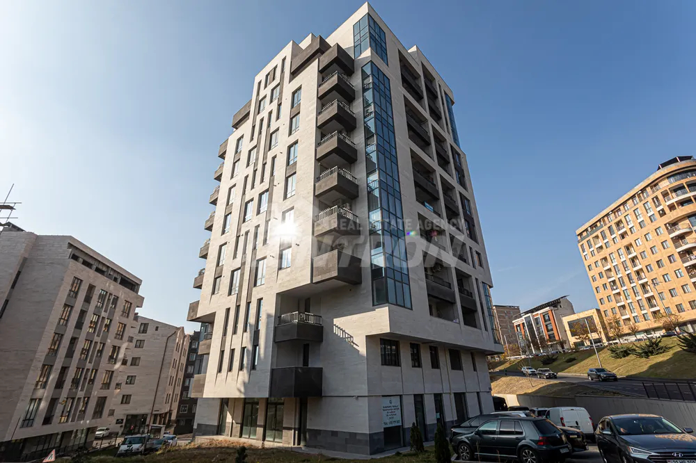 3-bedroom/apartment-for-sale-in-new-construction/Aghbyur+Serob+St/Arabkir/Yerevan