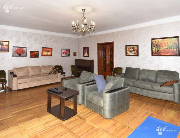 4-senyakanoc-bnakaran-vacharq-Yerevan-Center