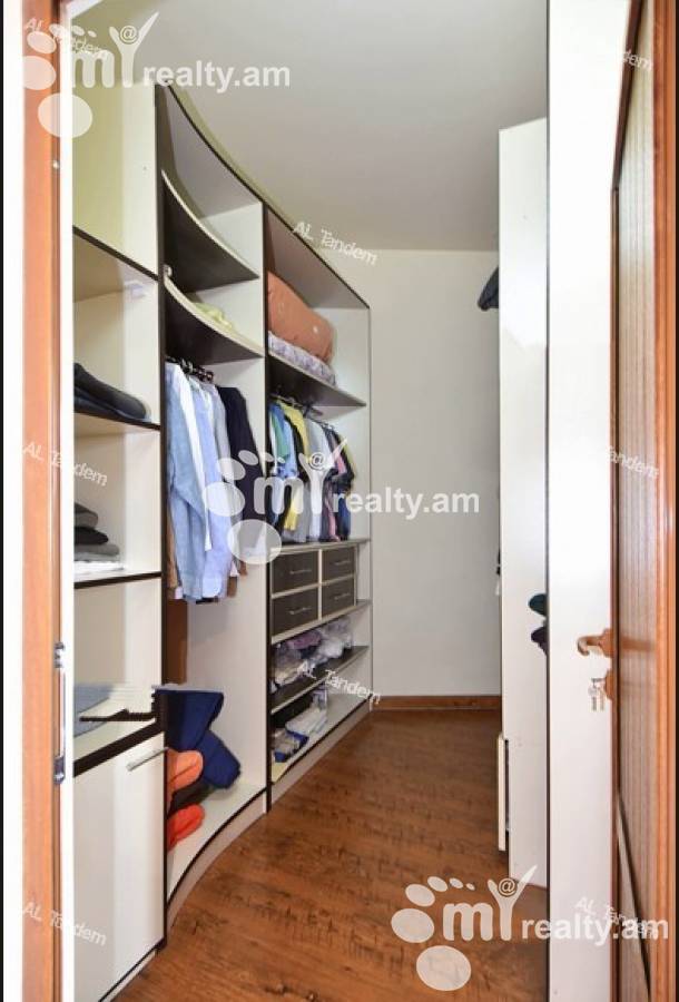 House for rent خیابان نازاربِکیان, آچاپنیاک ایروان, 124357