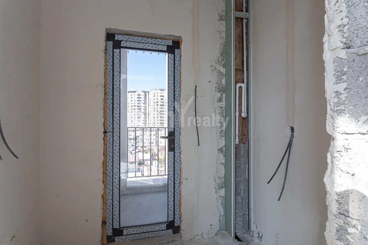 4 bedroom apartment for sale خیابان آخبیور سِروب, عربگیر ایروان, 157233