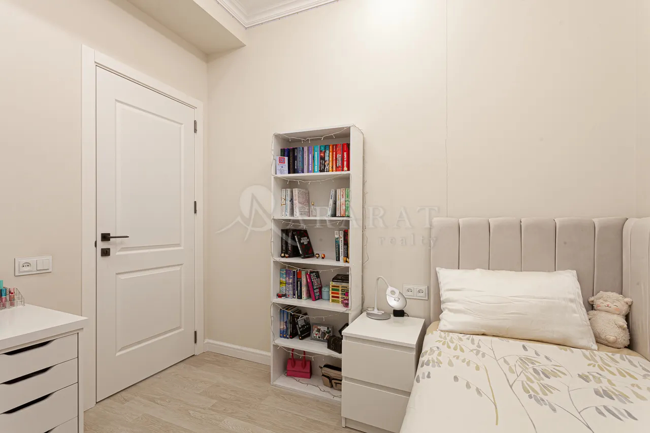 3 bedroom apartment for sale خیابان میکویان, داوتاشِن ایروان, 157185