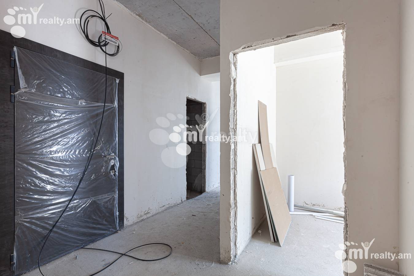 Купить 3 комнатную квартиру Ленинградян, Квартал Ваагни Ереван, 155479