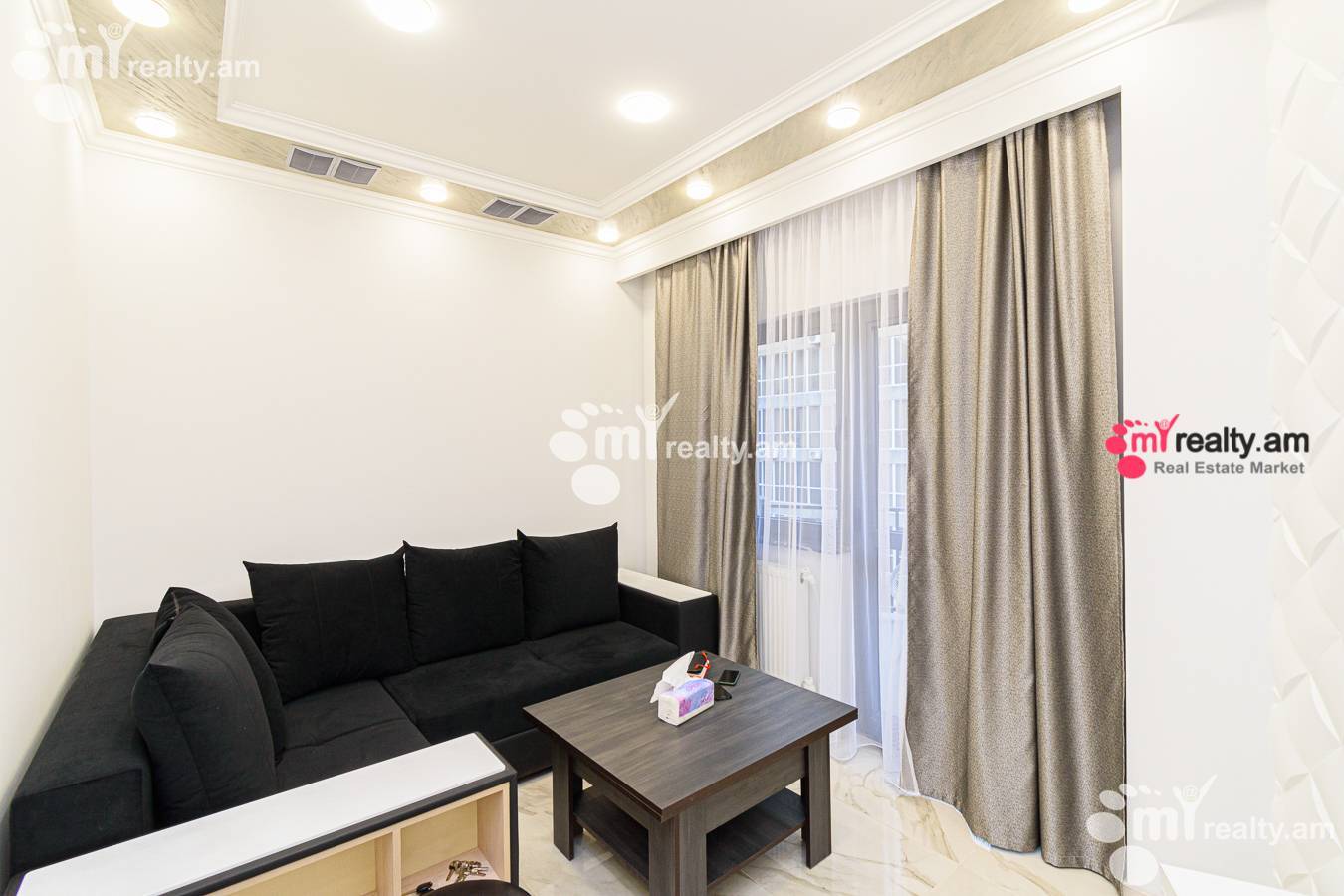 3 bedroom apartment for sale خیابان هانراپتوتیان, مرکز شهر ایروان, 134332