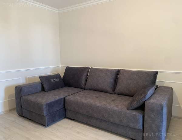 varcov-bnakaran/2-senyakanoc/Orbeli+Yeghbayrner+++St/Arabkir/Yerevan