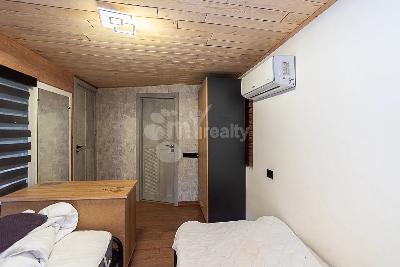 3 bedroom apartment for sale Vardanants St, Center Yerevan, 159754