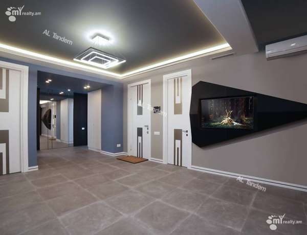 bnakaran/4-senyakanoc/Nalbandyan+St/Center/Yerevan