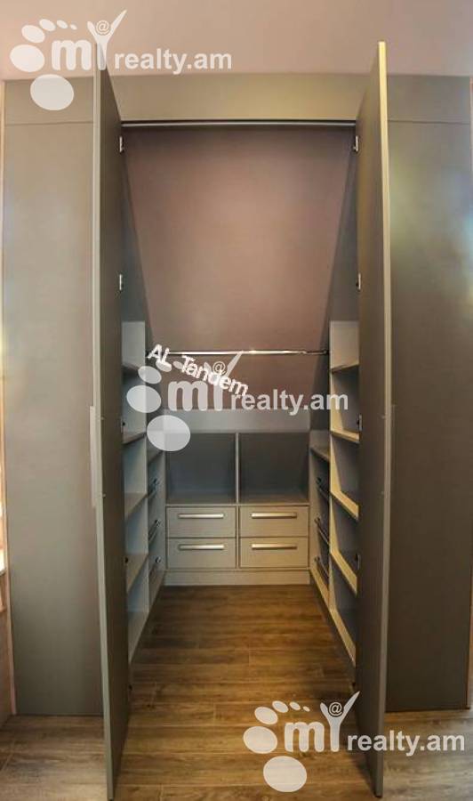 4 bedroom apartment for sale Nalbandyan St, Center Yerevan, 158316
