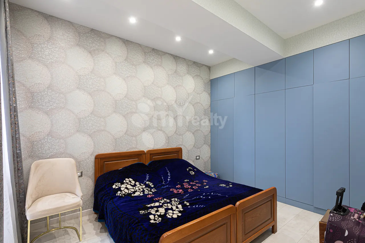 3 սենյականոց բնակարան  Լվովյան փող, Նոր Նորք Երևան, 160049