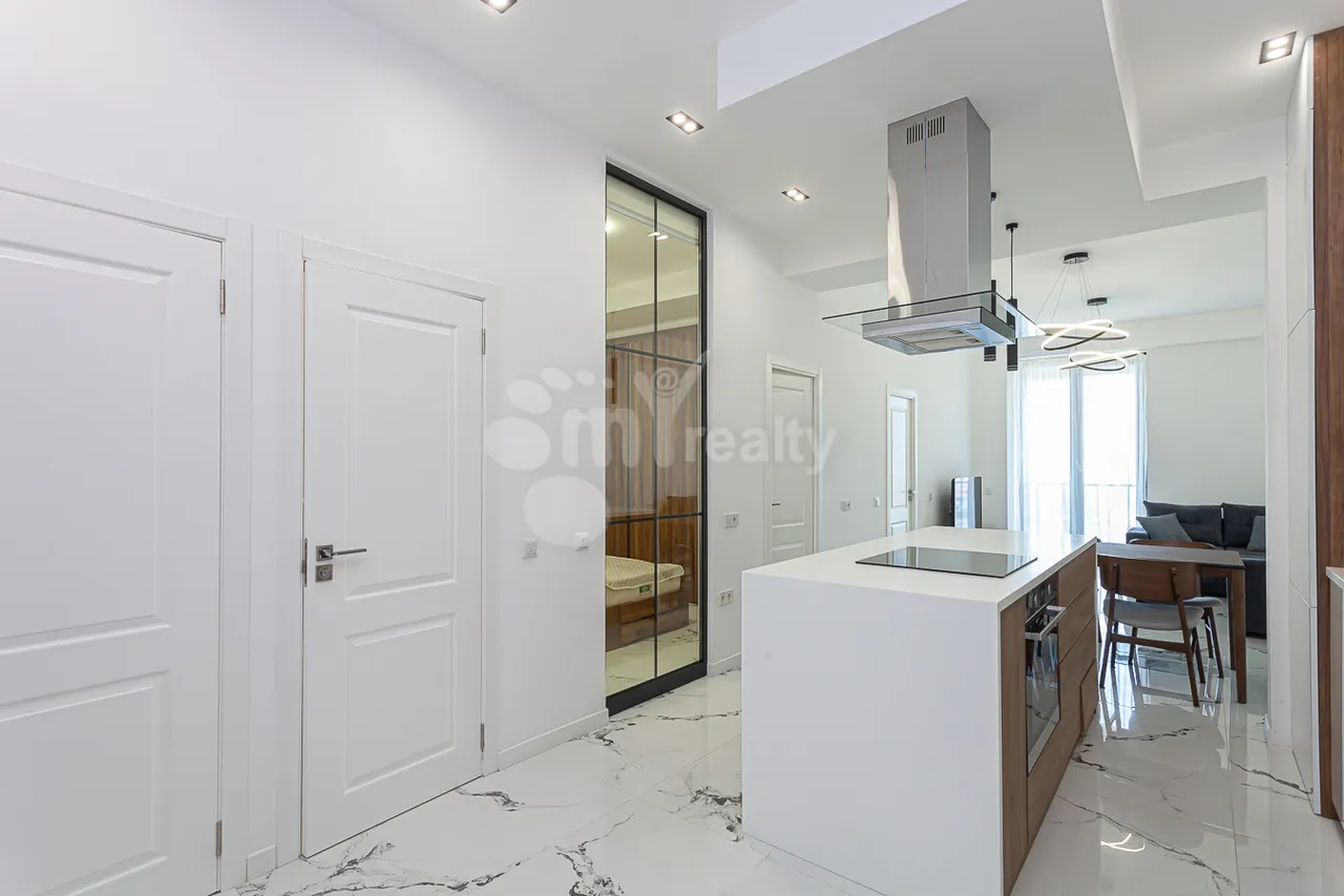 3 սենյականոց բնակարան վարձով Անտառային փող, Կենտրոն Երևան, 158106