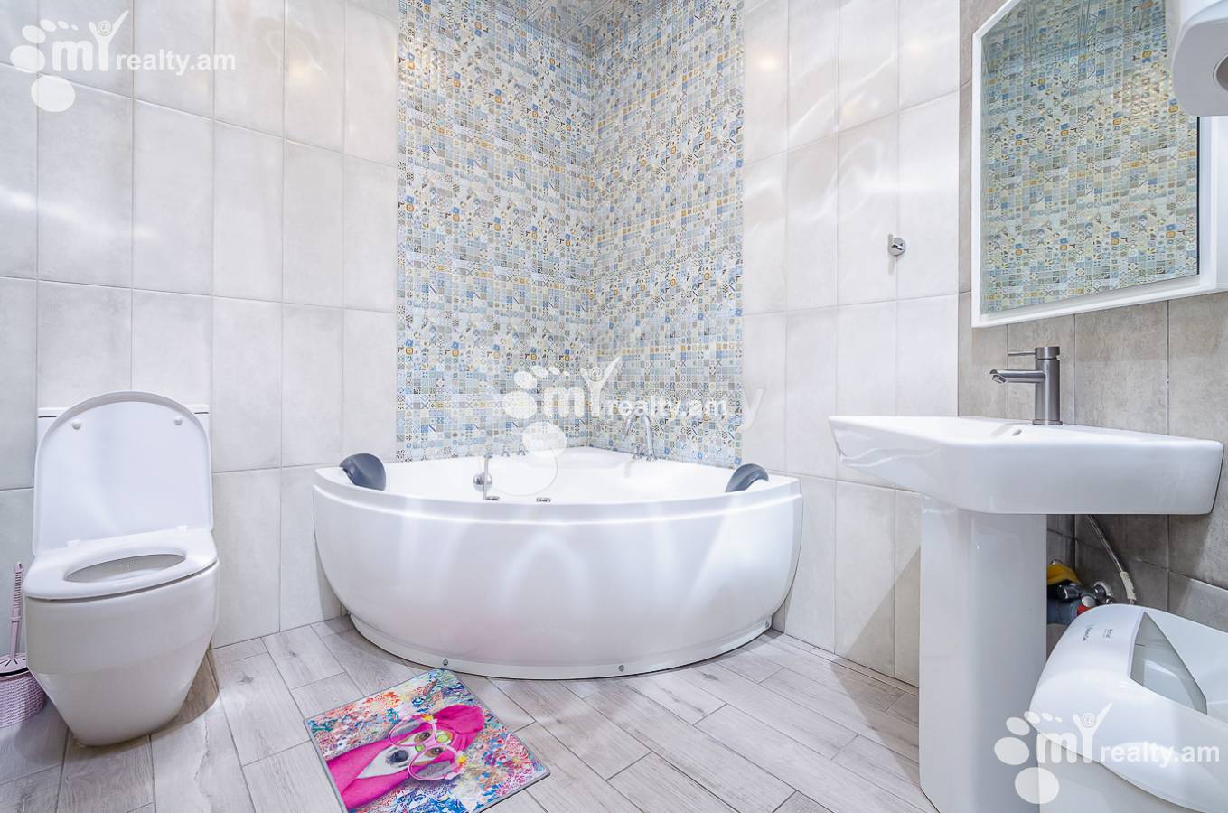 Купить 3 комнатную квартиру Айрик Мурадян улица, Арабкир Ереван, 151288