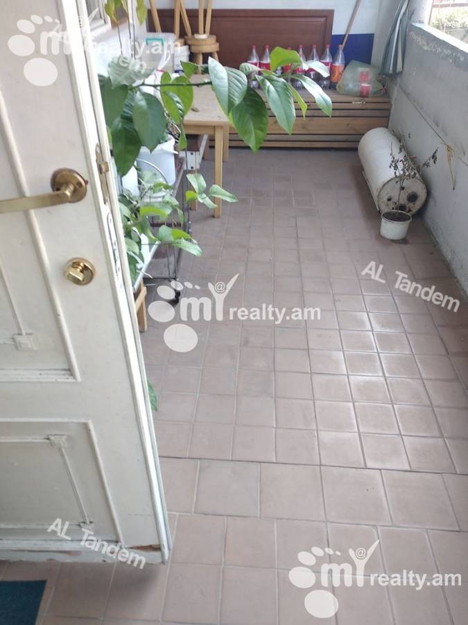 3 bedroom apartment for sale Shirvanzade St, Arabkir Yerevan, 124083