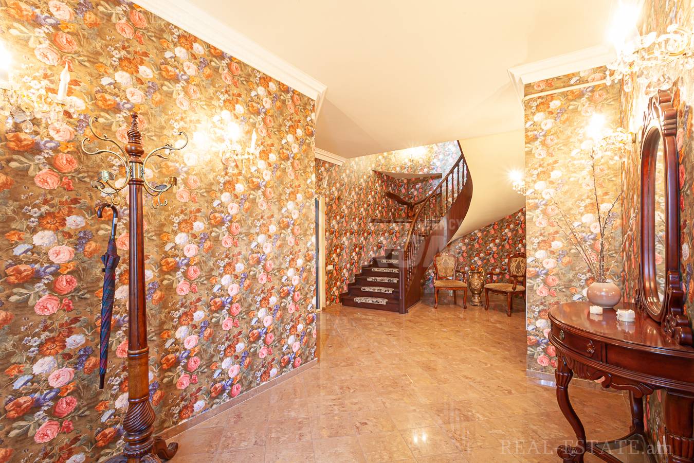 Купить дом Варшавян ул, Канакер-Зейтун Ереван, 137475