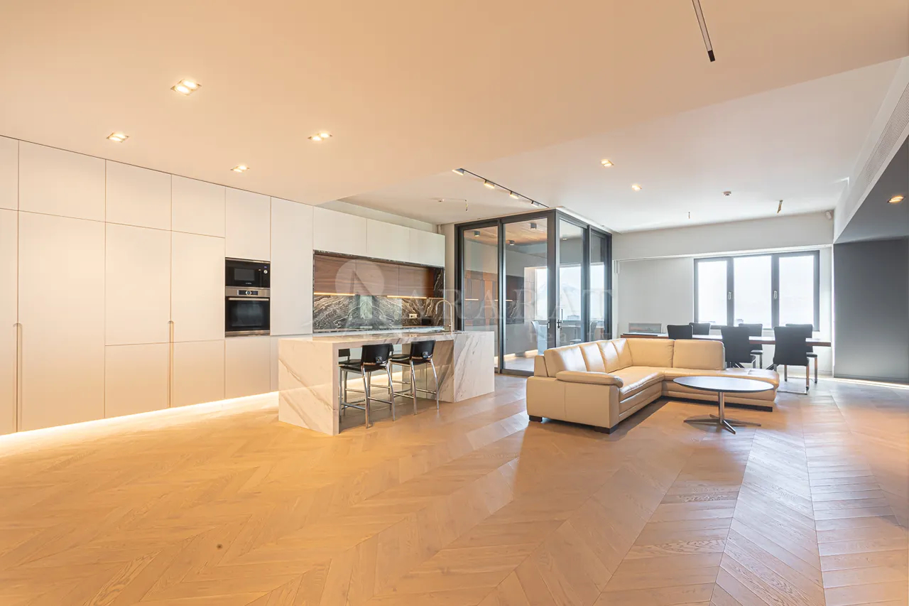 4 bedroom apartment for sale Pushkin St, Center Yerevan, 157581