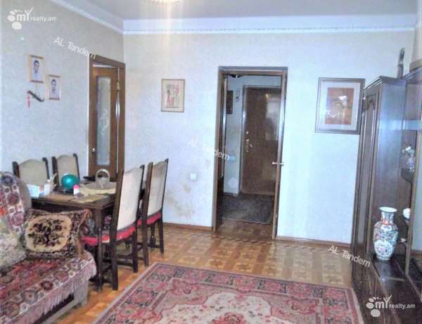 2-senyakanoc-bnakaran-vacharq-Yerevan-Center