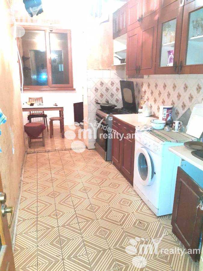 4 սենյականոց բնակարան  Ղափանցյան փող, Արաբկիր Երևան, 141639