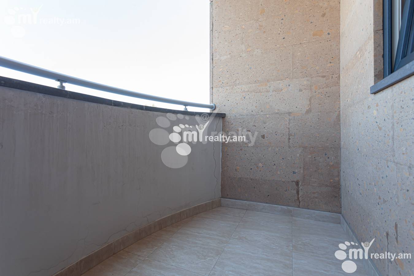 4 սենյականոց բնակարան  Դ. Դեմիրճյան փող, Կենտրոն Երևան, 155795