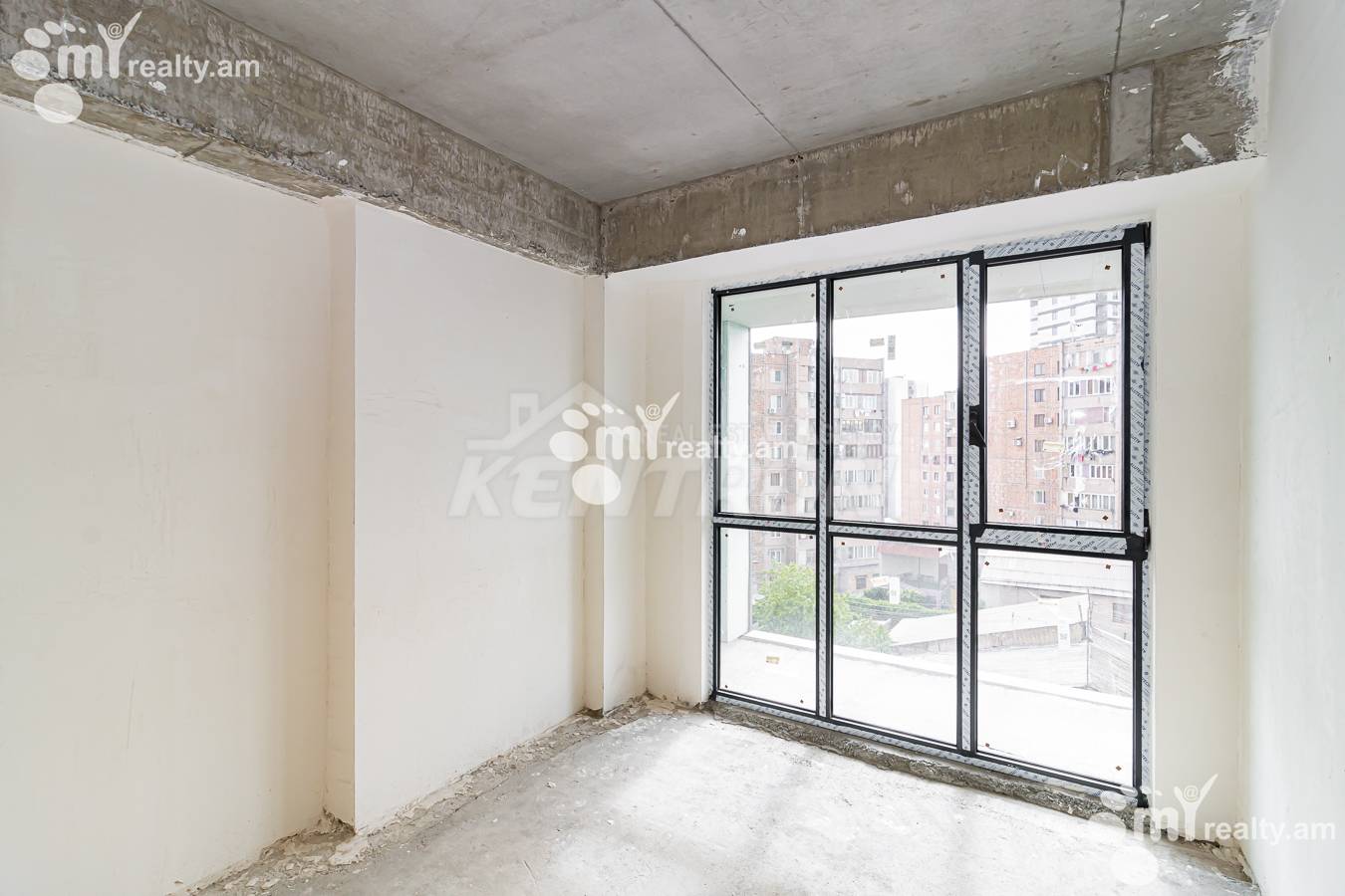 Купить 4 комнатную квартиру Гогол ул., Канакер-Зейтун Ереван, 149792