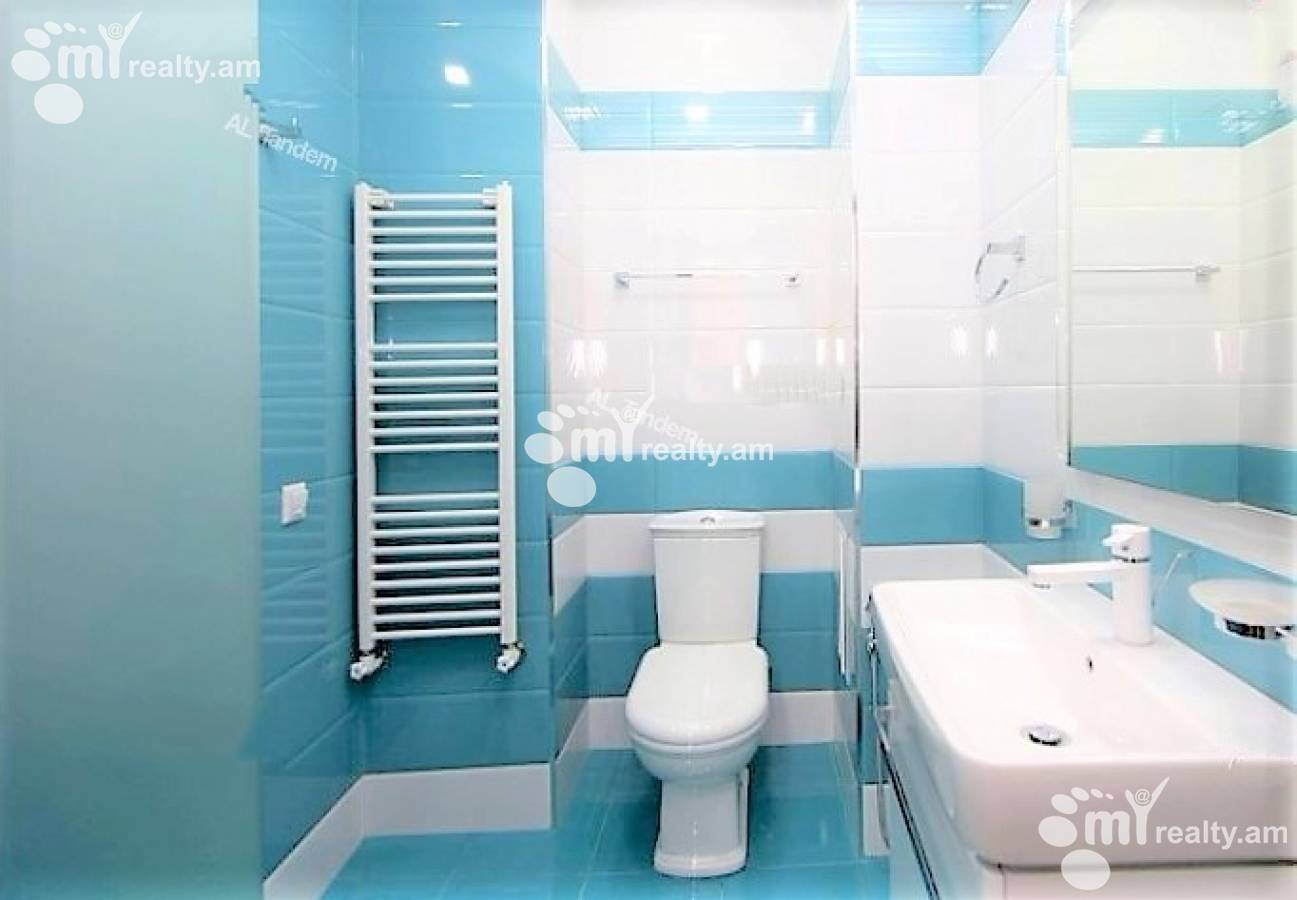 4 bedroom apartment for rent Aram St, Center Yerevan, 135745