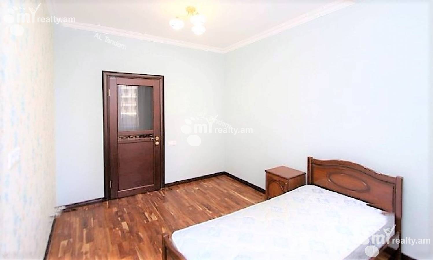 4 bedroom apartment for rent Aram St, Center Yerevan, 135745