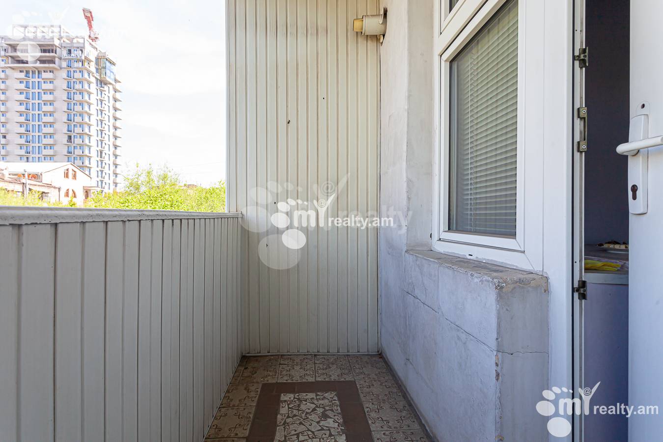 Купить 3 комнатную квартиру Г.Кочар ул, Арабкир Ереван, 147856