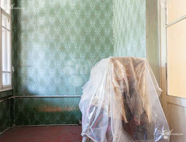 4-senyakanoc-bnakaran-vacharq-Yerevan-Center